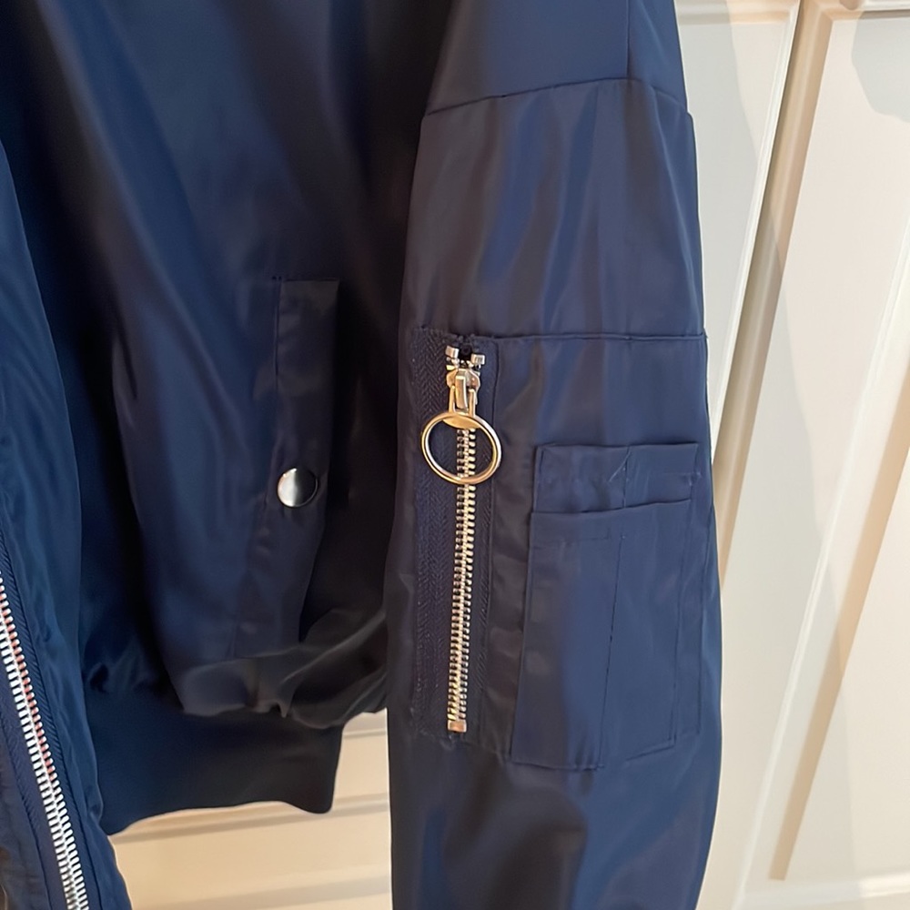 Superdown Cropped Bomber Jacket With Sweatshirt H… - image 3